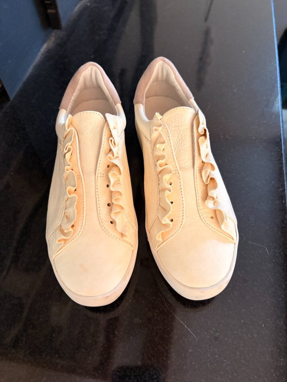 Joie "Daw" Butter Yellow,  Ruffled Sneakers SZ 6,5